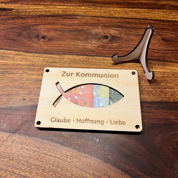Geldgeschenk Kommunion personalisiert – Holzkarte Fisch & Name