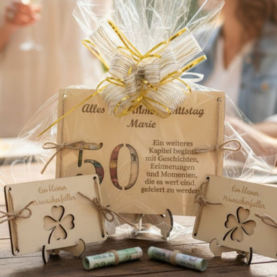 Geldgeschenk Geburtstag 50/60/70 personalisiert – Holzkarte zum Meilenstein